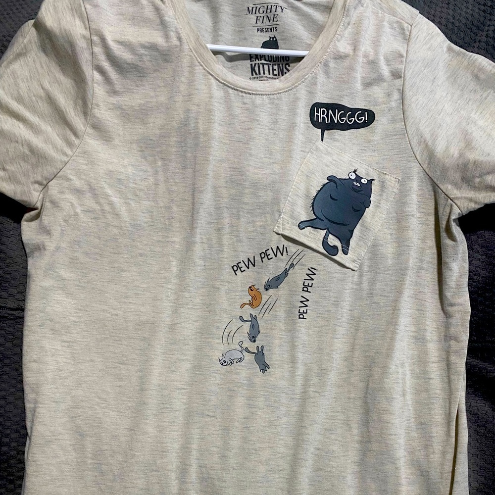 Exploding kitties tee shirt small